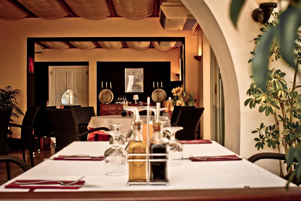 Hostal Talamanca Cala D´Or 2*,